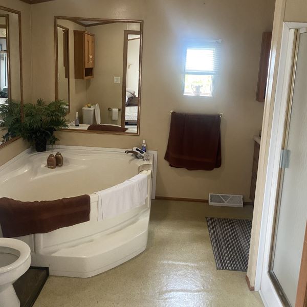 SV08RB -Master Bath